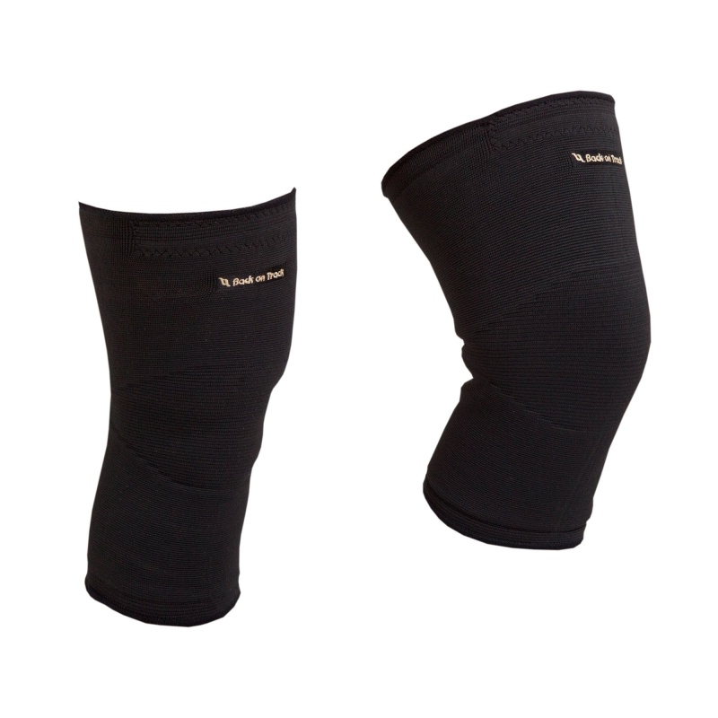 1105KneeBracePer4Mance4-waystretchWEB02_2048x2048.jpg